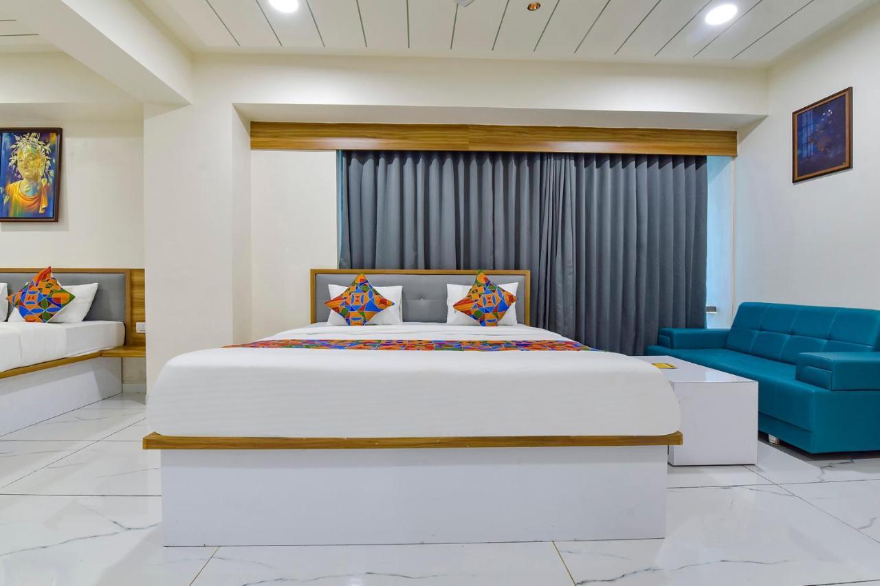 Fabhotel Bliss Ahmedabad Exterior foto